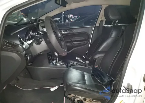 2014 Ford Fiesta Titanium из США, поврежденный, VIN 3FADP4FJ0EM200424